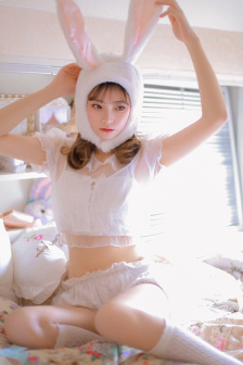 黑人巨大三根一起进